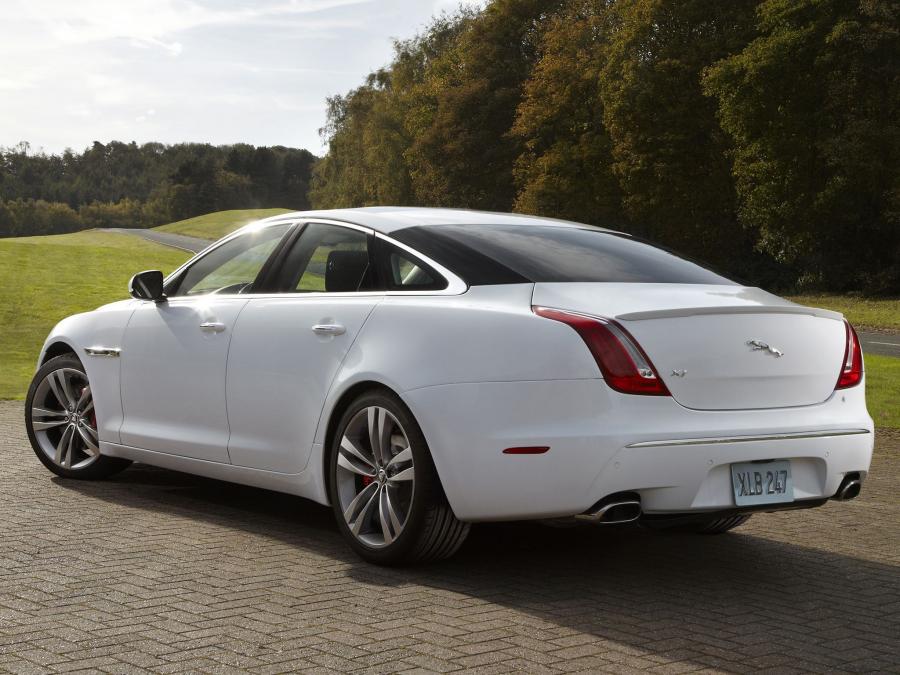  Jaguar XJ Sport Pack 2011 года  (фото 8 из 8)